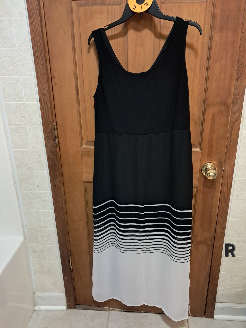 Cato Black and White Sleeveless Gradient Stripe Maxi Dress